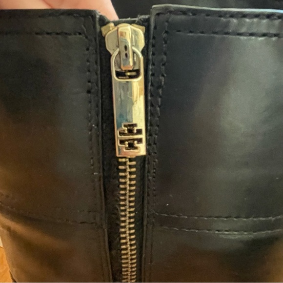 Tory Burch Blaire Tall Riding Boot Black Leather Size 8 - Picture 8 of 11